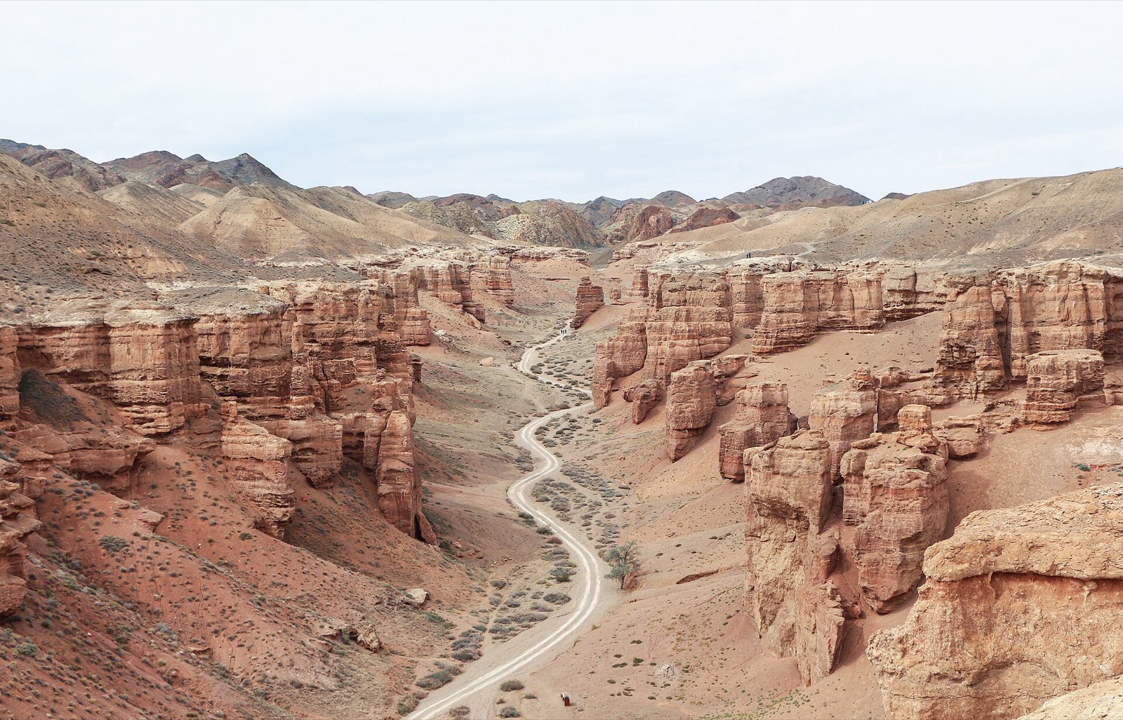 Charyn Canyon, Valley of Castles