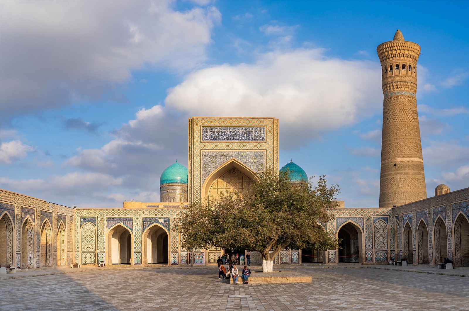 Po-i-Kalyan, Bukhara
